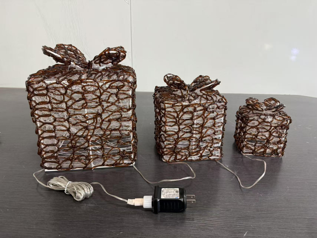 3个PCS带有温暖的白色LED灯条带有闪烁灯泡的礼品盒