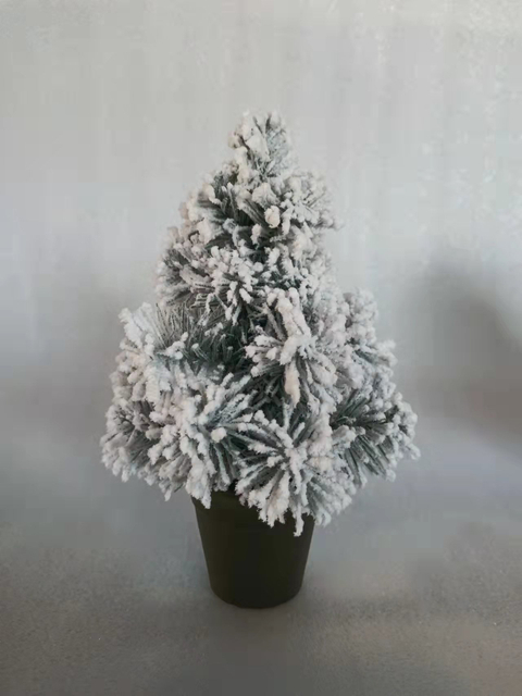 圣诞绿色迷你树+植绒