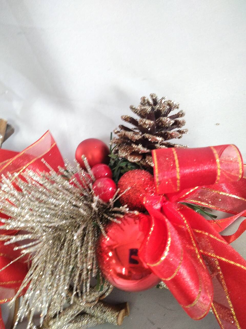 装饰性松果恒星装饰品