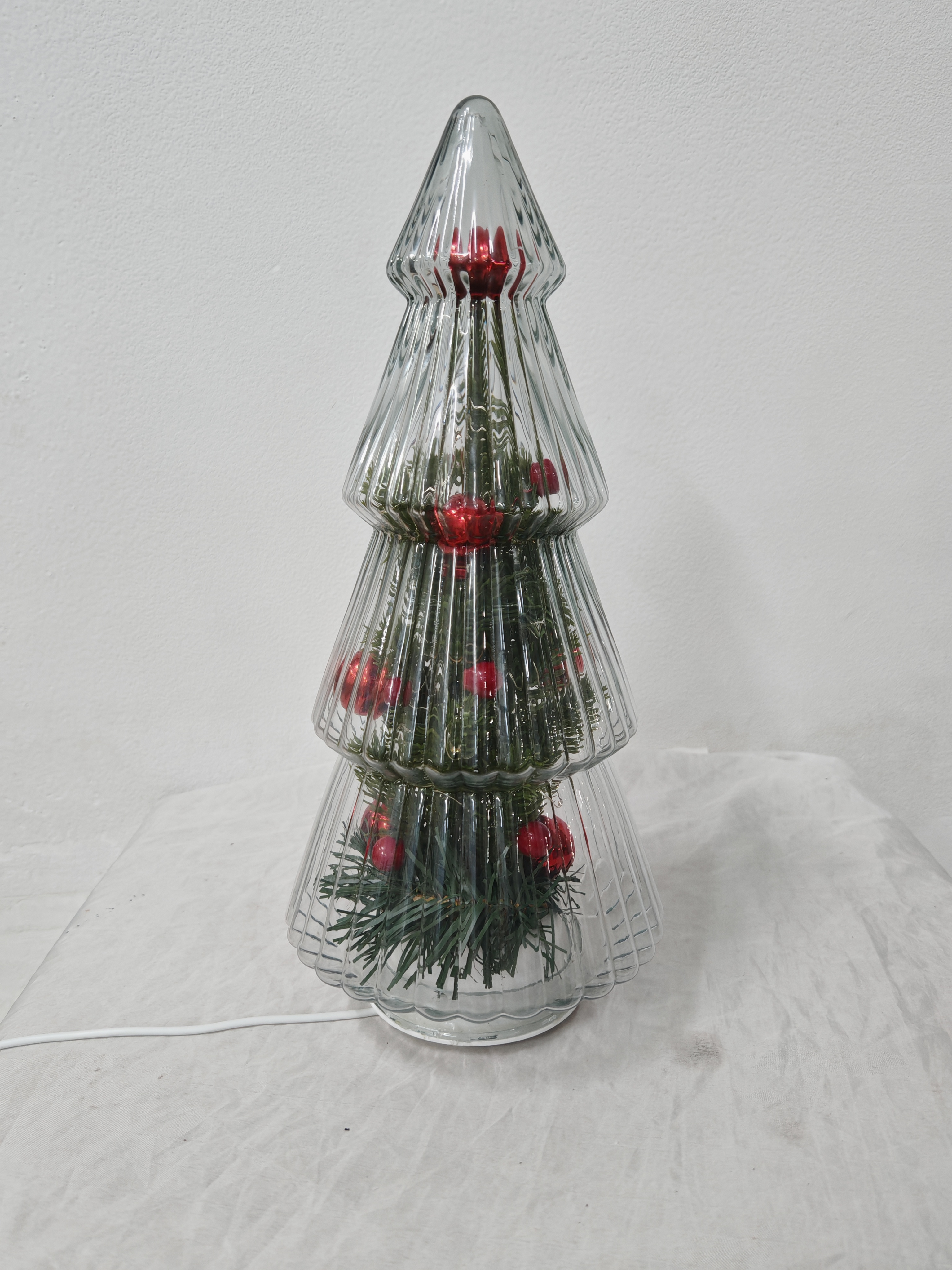 透明玻璃旋转圣诞树