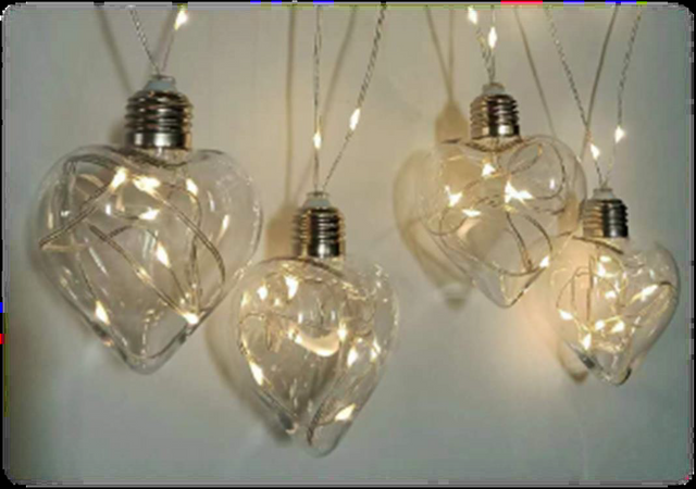 带有心形和星形的LED字符串