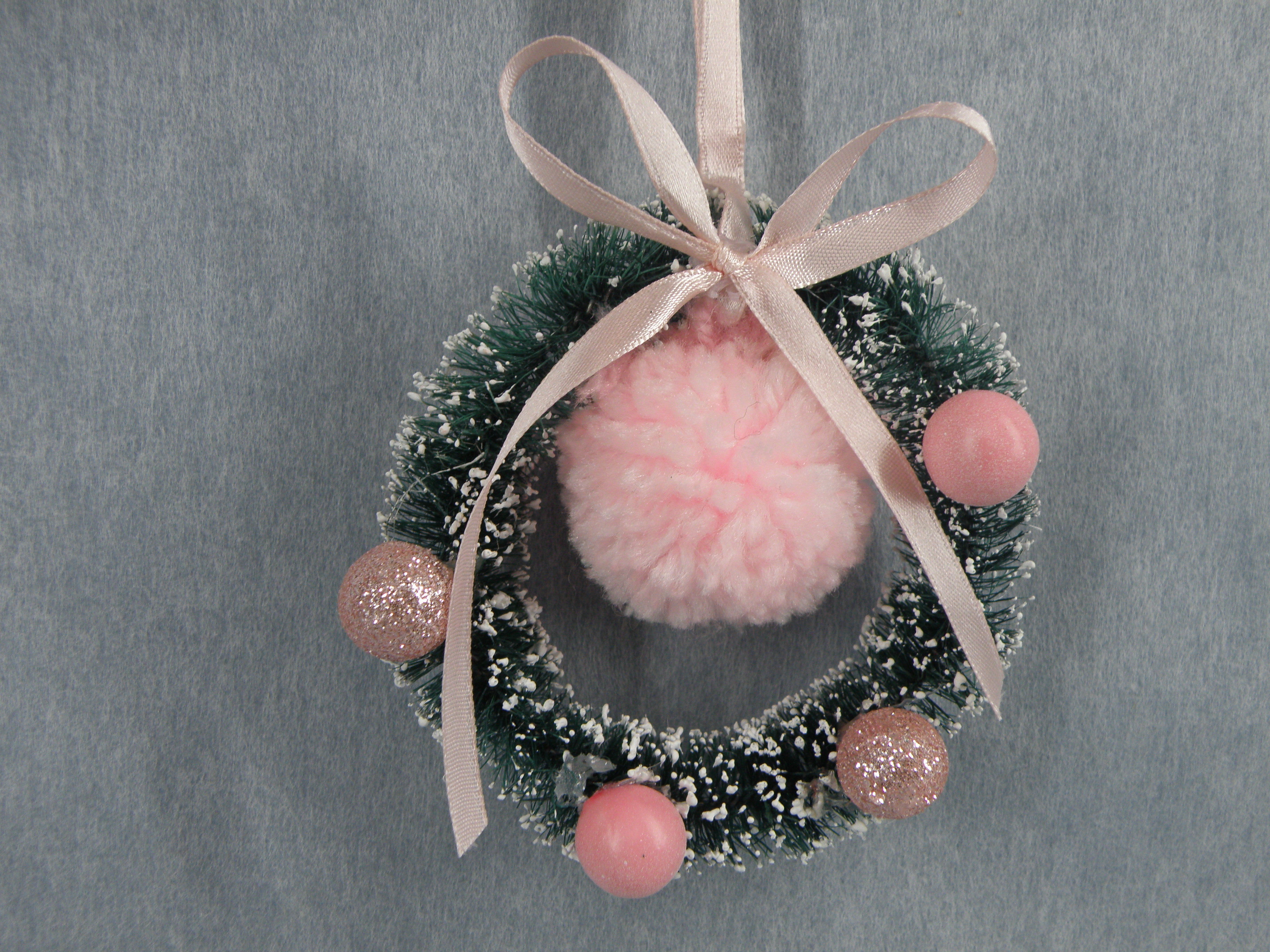 棉球花环（小）