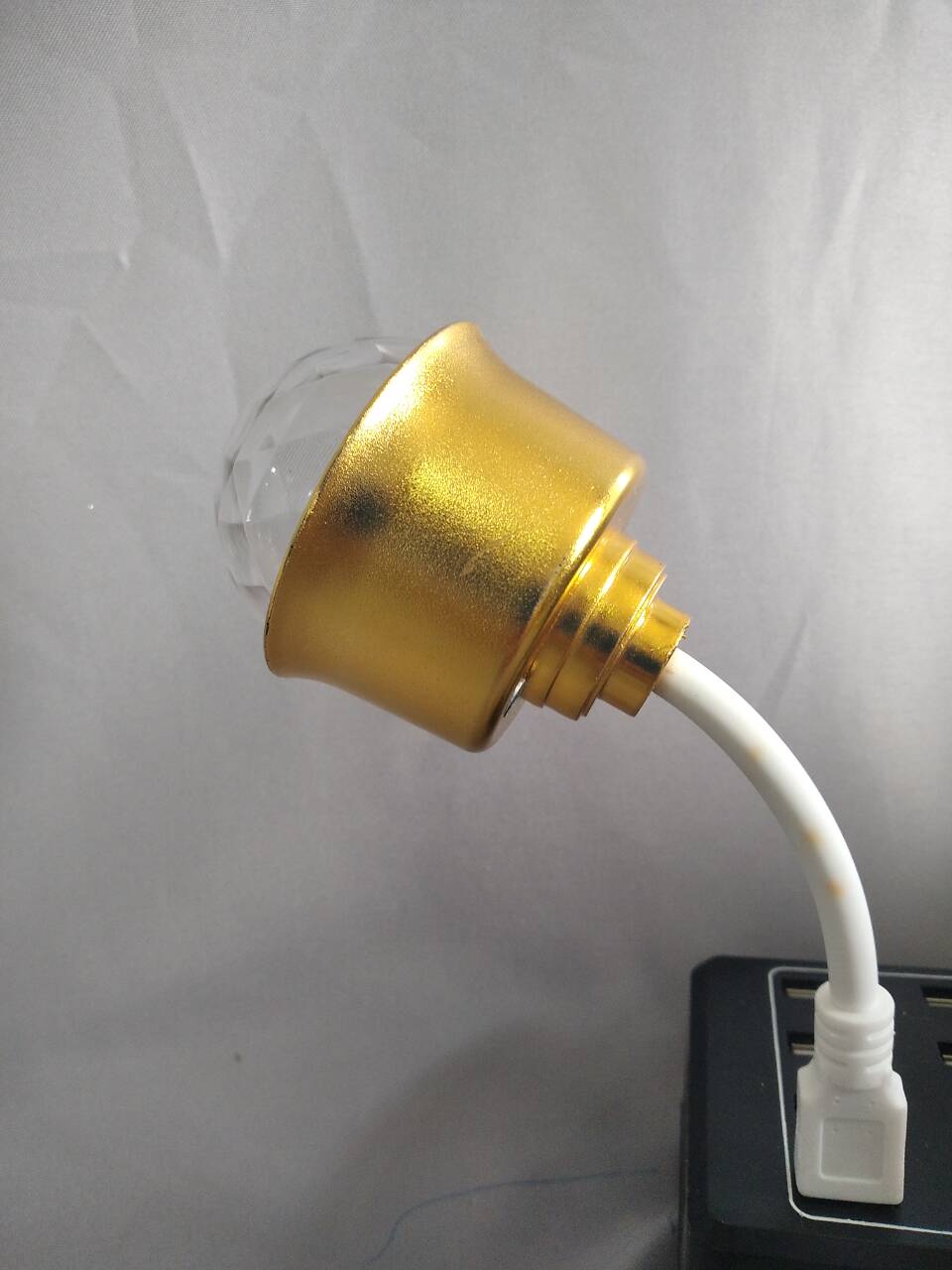 金色USB柔性手臂语音控制迷你环境夜灯和英语语音命令 - 可调节的卧室/托儿所/装饰照明