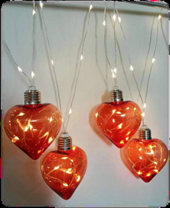 带有心形和星形的LED字符串