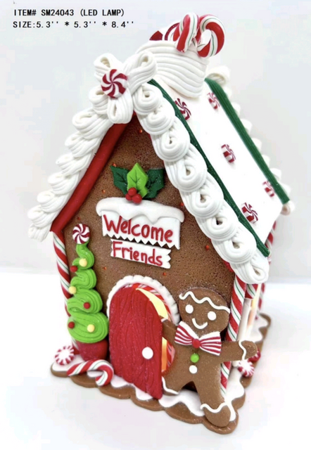 黏土造型小姜饼人站在屋前欢迎朋友 - 21