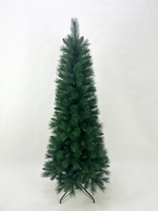 普通绿色圣诞树