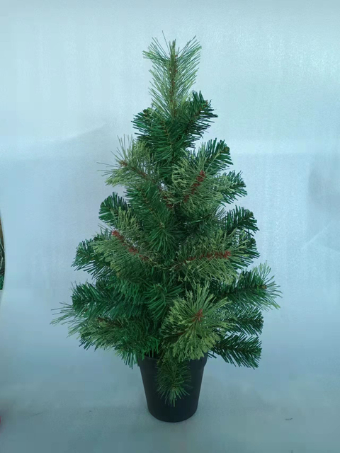 圣诞绿色迷你树