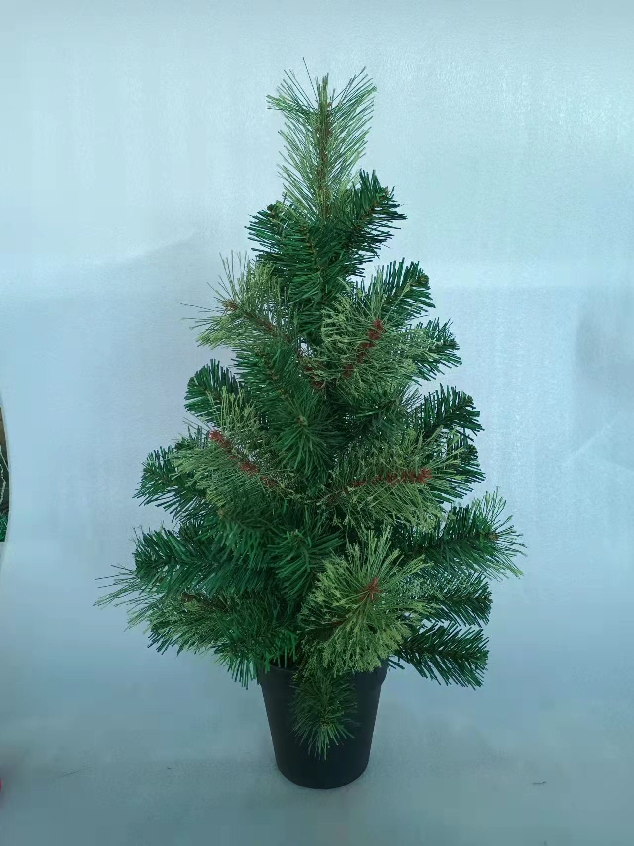 圣诞绿色迷你树