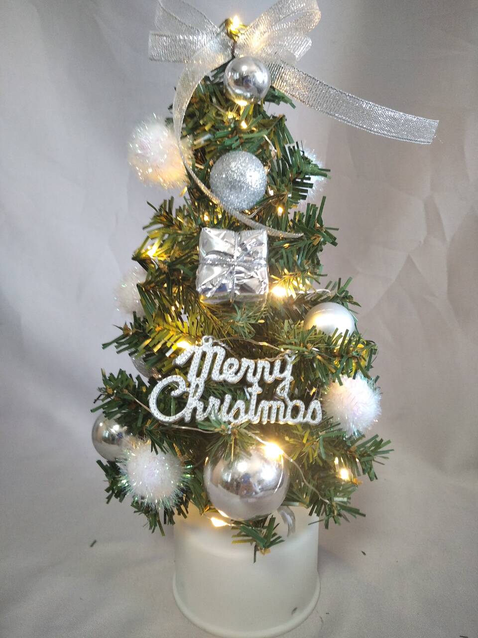 银30厘米旋转迷你圣诞树