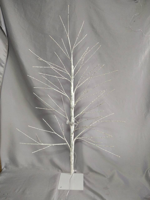 1m半树樱花LED灯带有白色底座 - 从最低的分支到底座的15厘米间隙，优雅的白色花卉装饰，用于室内/室外环境照明