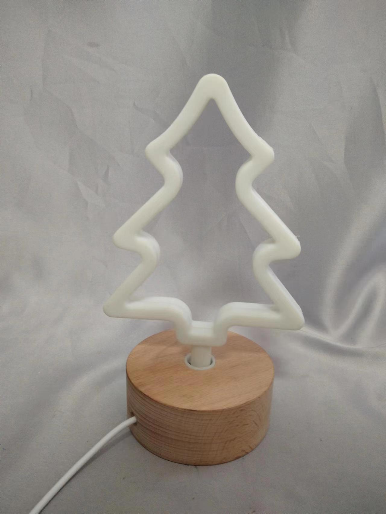 基于木制的圣诞树形灯