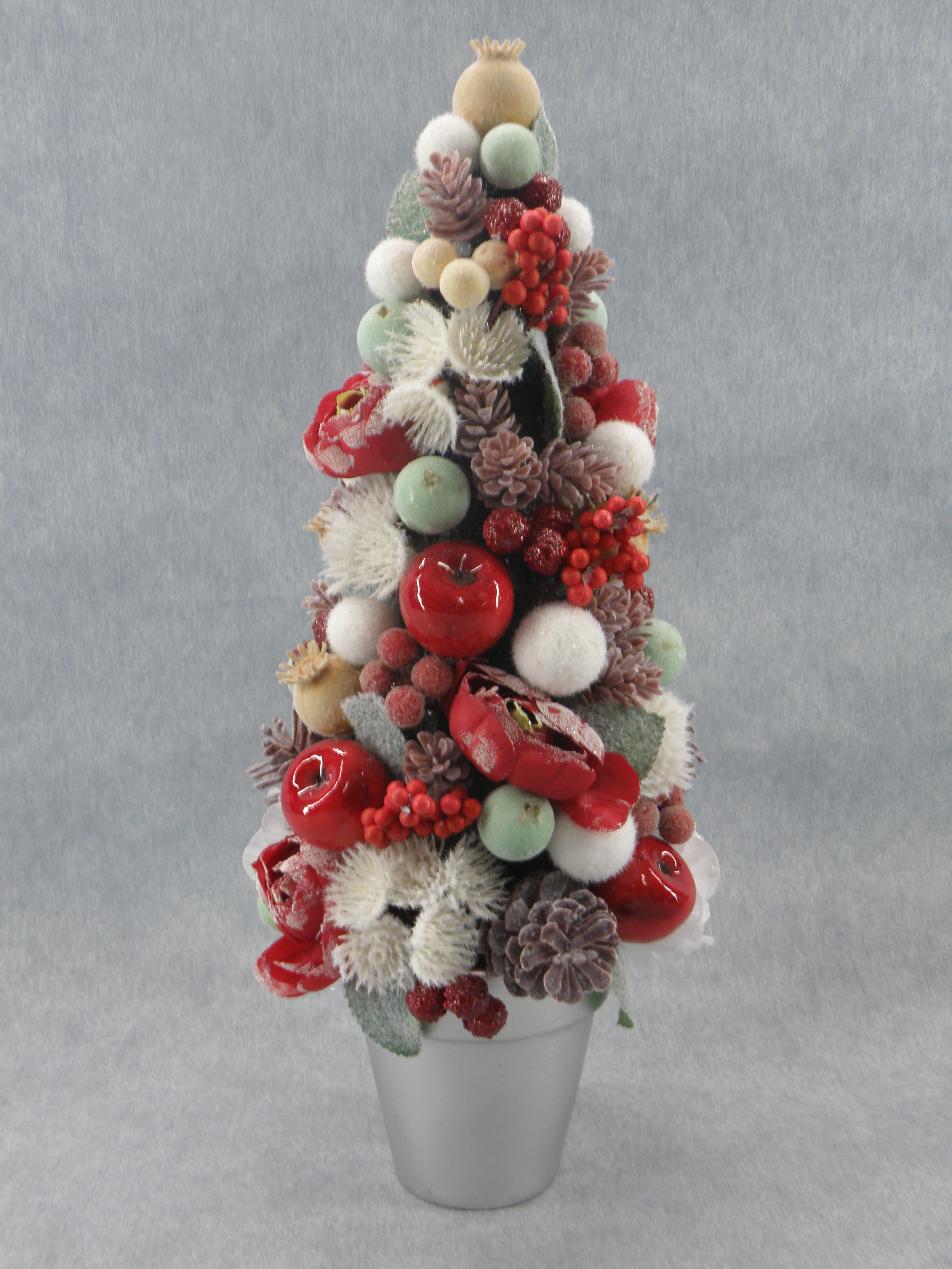 圣诞七彩迷你树+松果/水果/花朵装饰