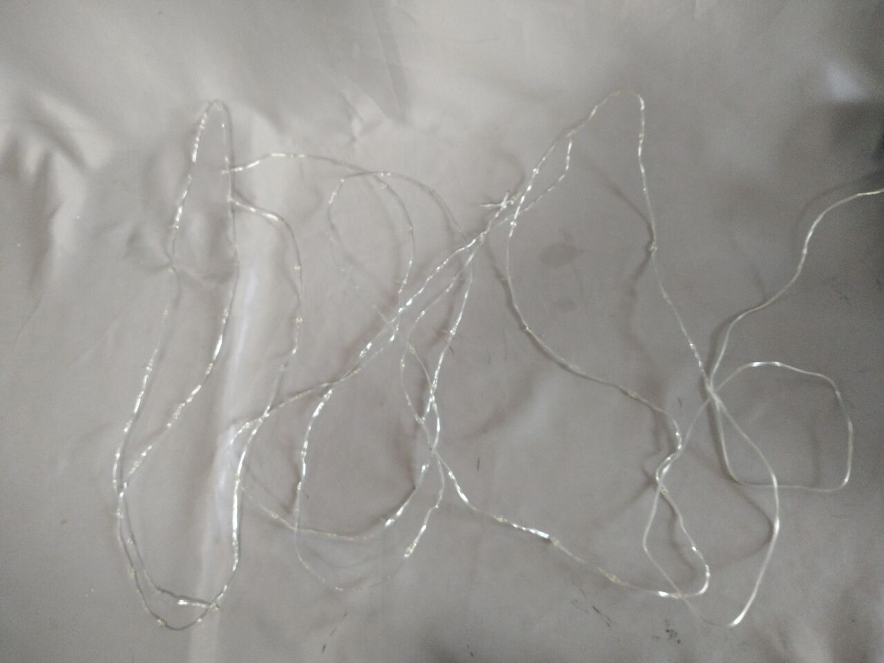 2核透明PVC电线白色LED弦乐灯 - 100 light USB供电，具有8个照明模式，用于多功能室内/室外装饰照明