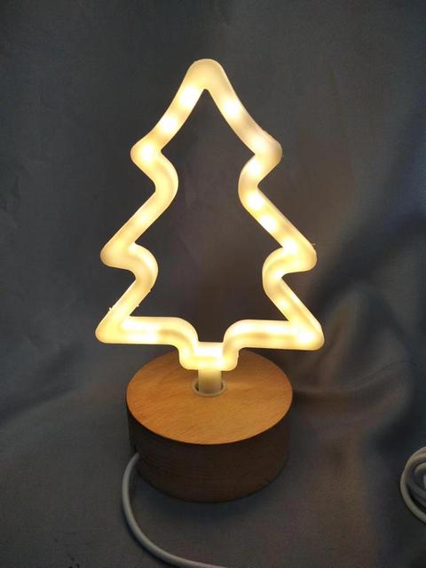 基于木制的圣诞树形灯