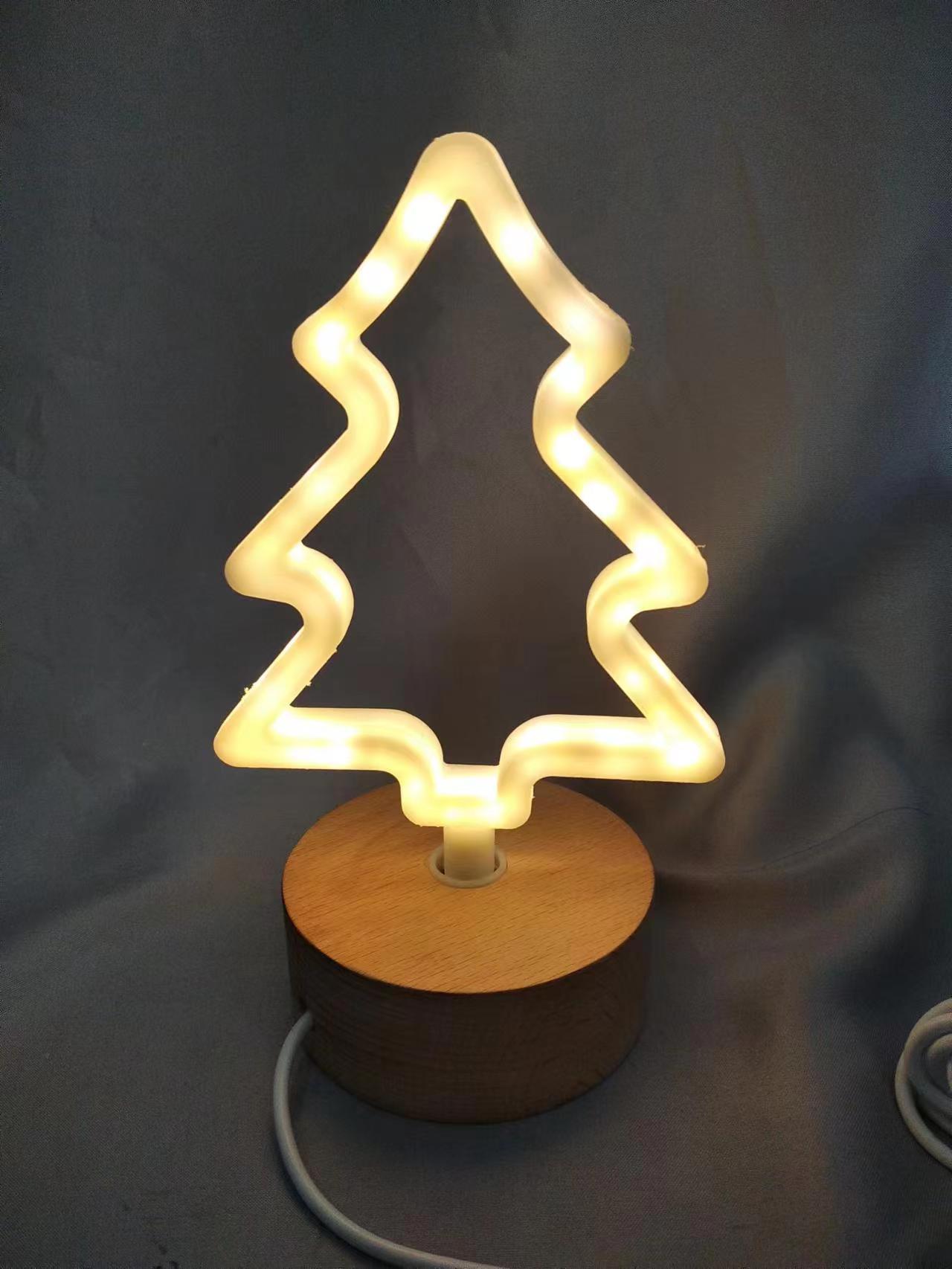 基于木制的圣诞树形灯