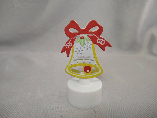 钟形桌面装饰装饰品（5×3.5×9厘米），纽扣电池供电的LED灯，节日假期的节日魅力