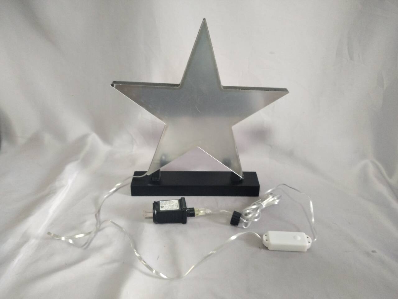 30厘米改变颜色的五点星形隧道LED灯 - 动态幻彩（彩虹）远程控制器的效果