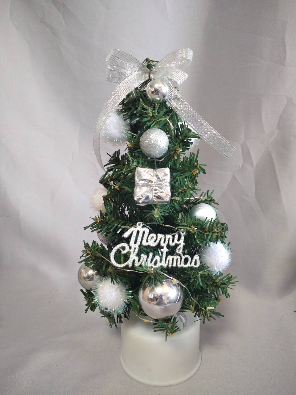 银30厘米旋转迷你圣诞树