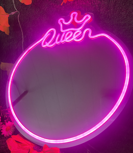 富豪冠状霓虹灯镜