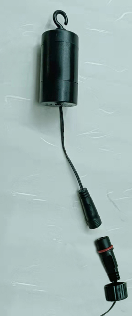 悬浮电池盒+连接器