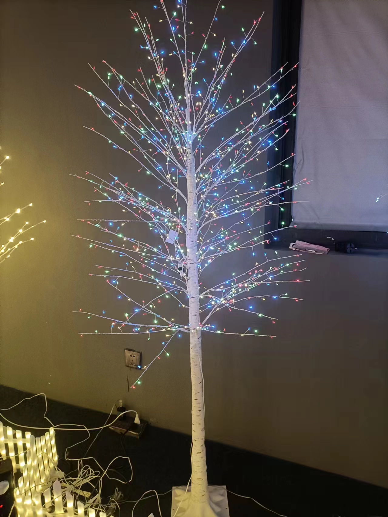 LED 白色树枝树灯