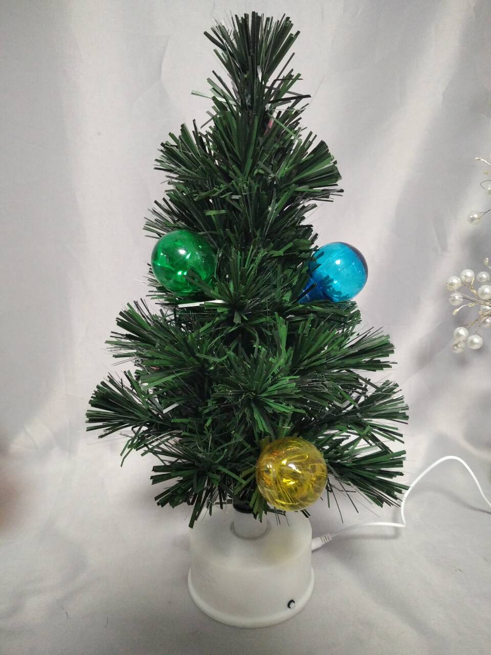 40厘米绿色光纤圣诞树| 35个带有6球纤维的柔性分支|迷你RGB旋转底座（12个LED，7个光模式）|内置音乐播放器